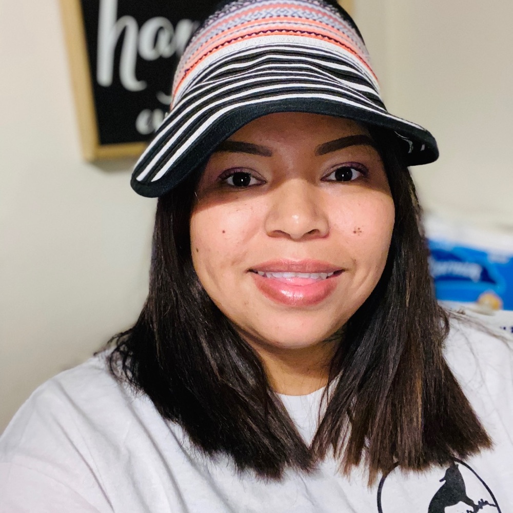 Meet your Posher, Vanessa